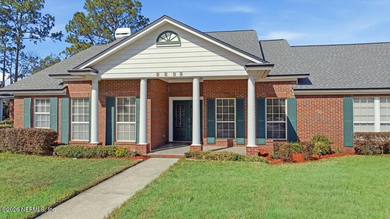 8213 Hampton Lake Ln, Jacksonville, FL 32256