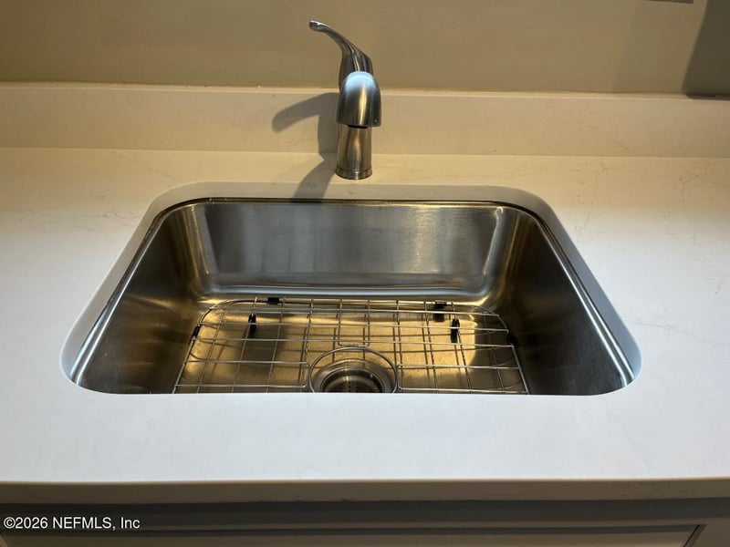 10234 Elmhurst Dr, Jacksonville, FL 32218