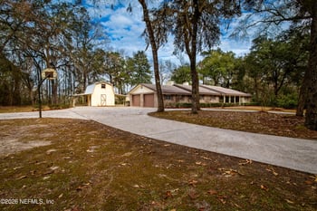 28175 Hammock Rd, Hilliard, FL 32046