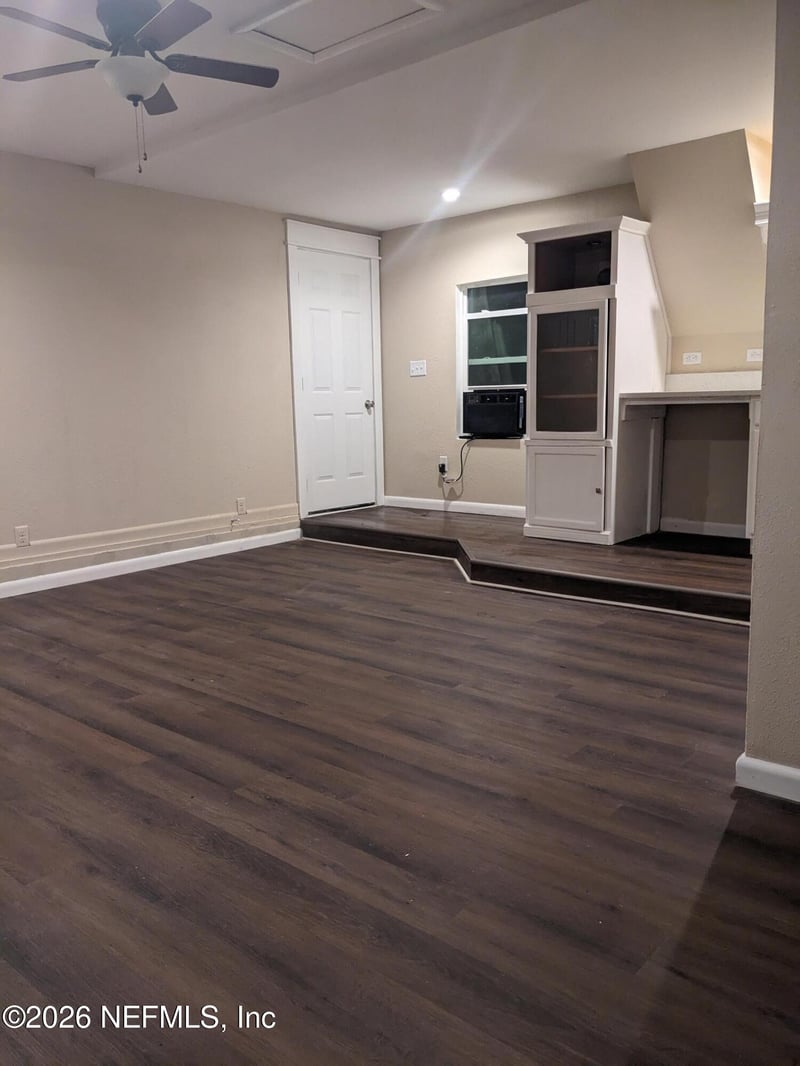 10360 Arrowhead Dr, Jacksonville, FL 32257