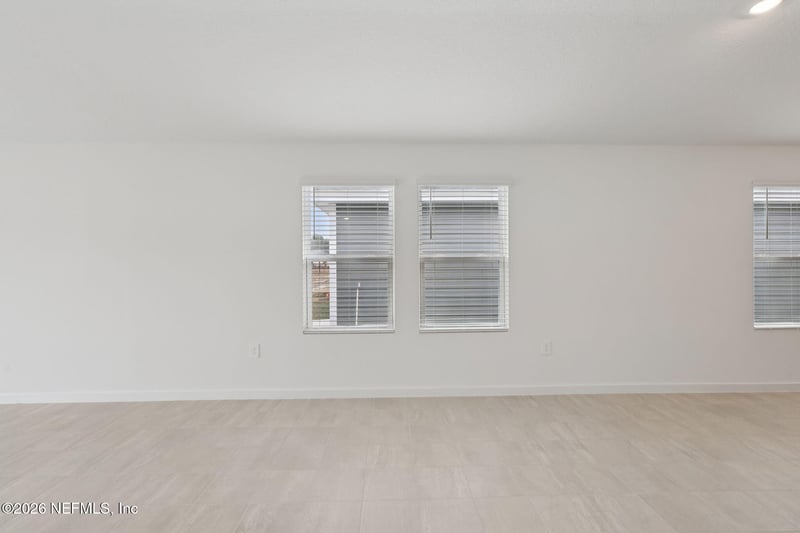 7775 Cahill Ln, Jacksonville, FL 32219