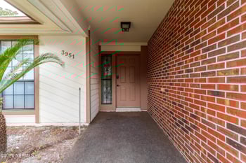 3951 Hollows Dr, Jacksonville, FL 32225