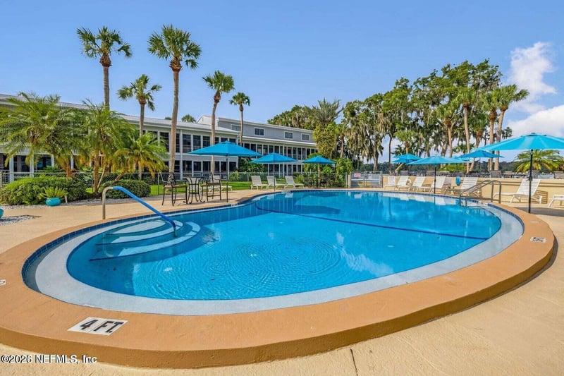 215 River Bend Pl #C, Welaka, FL 32193