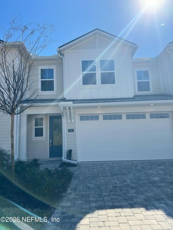 349 Oakmoss Dr, St Johns, FL 32259