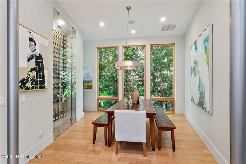 2446 Seminole Rd, Atlantic Beach, FL 32233