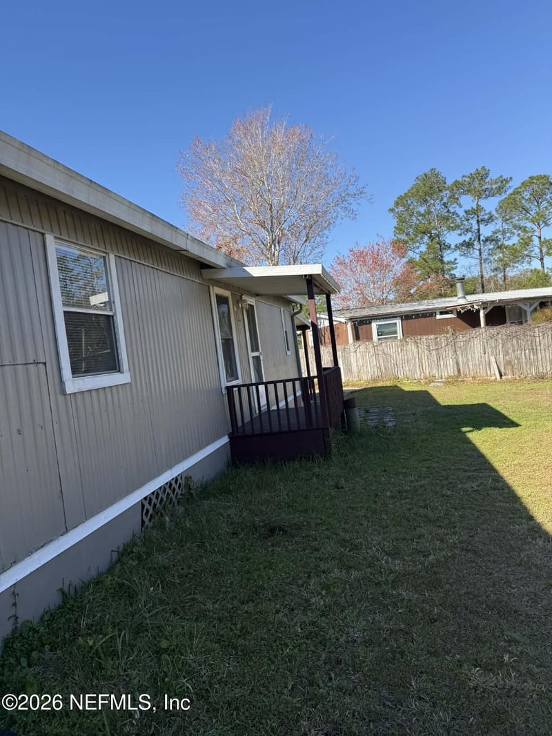 133 Sportsman Rd, Satsuma, FL 32189