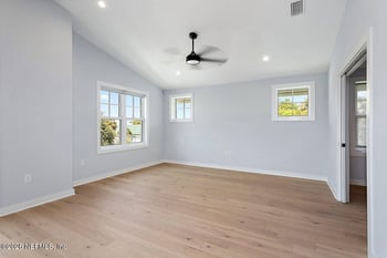 4607 Ocean St, Jacksonville, FL 32233