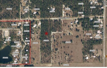 131 Spring Lake Dr, Interlachen, FL 32148