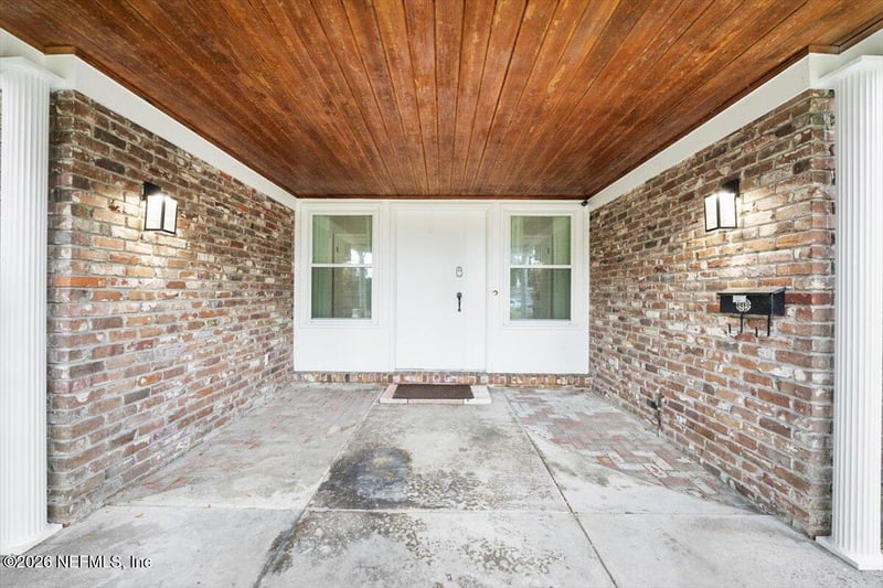 5376 Sanders Rd, Jacksonville, FL 32277