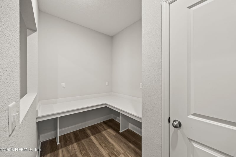 191 Chandler Dr, St Johns, FL 32259