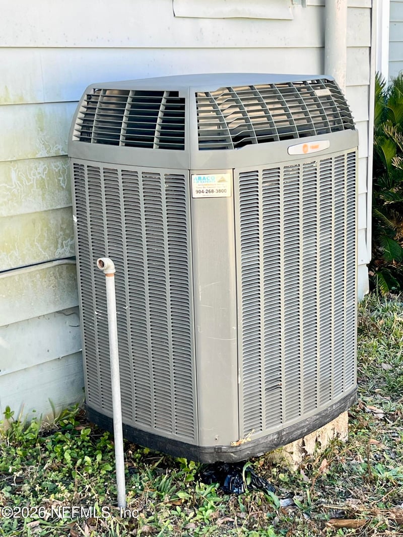 1325 Woods St, Jacksonville, FL 32209