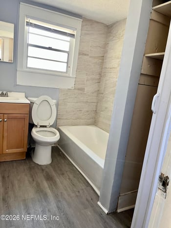 1325 Woods St, Jacksonville, FL 32209