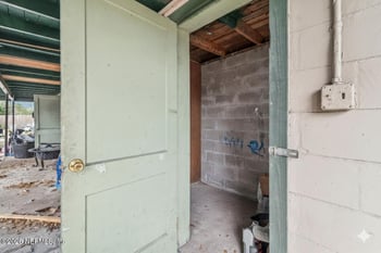 563 Eastport Rd, Jacksonville, FL 32218