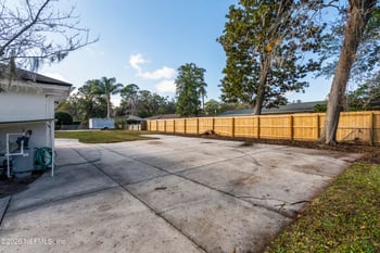 3715 Rustic Ln, Jacksonville, FL 32217