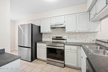 12763 Ashbrook Cir, Jacksonville, FL 32225