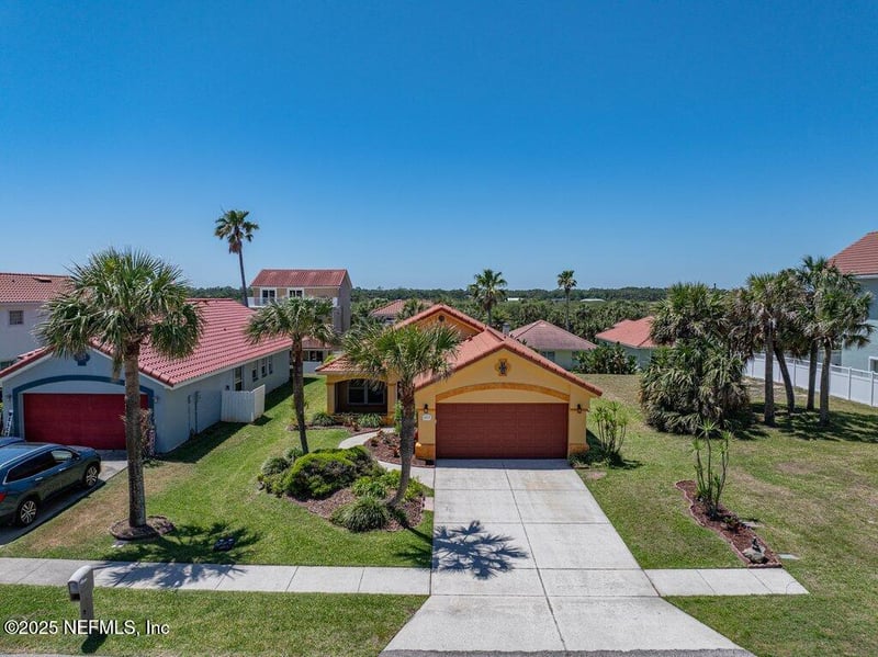 1417 Central Ave, Flagler Beach, FL 32136