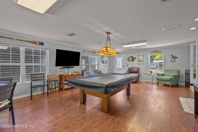 253 Hess Rd, Crescent City, FL 32112