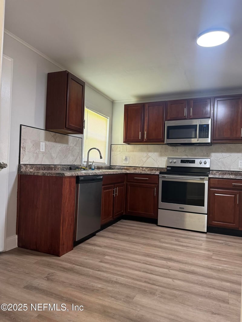 3413 Eve Dr, Jacksonville, FL 32246