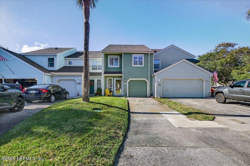 320 Sunrise Cir, Neptune Beach, FL 32266