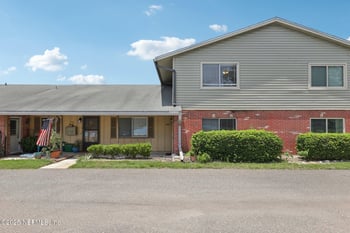 1262 The Grove Rd, Orange Park, FL 32073