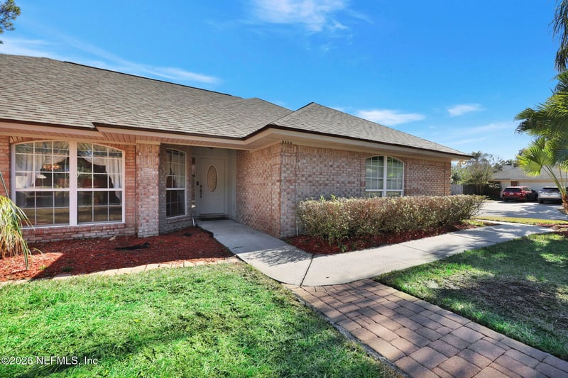 1945 Hibernia Ct, Jacksonville, FL 32223