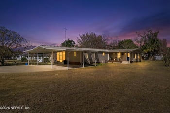 253 Hess Rd, Crescent City, FL 32112