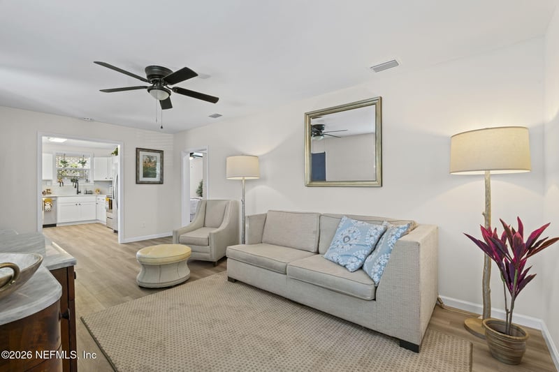 4977 Connors St, Jacksonville, FL 32207