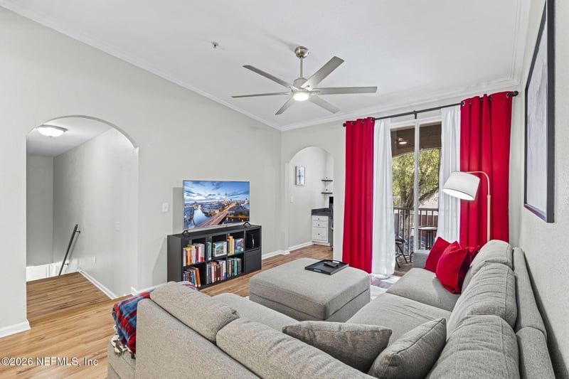 10075 Gate Pw #1404, Jacksonville, FL 32246