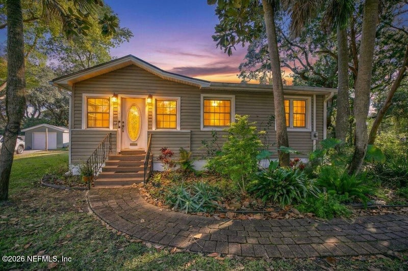 1636 Lower 4th Ave, Jacksonville Beach, FL 32250