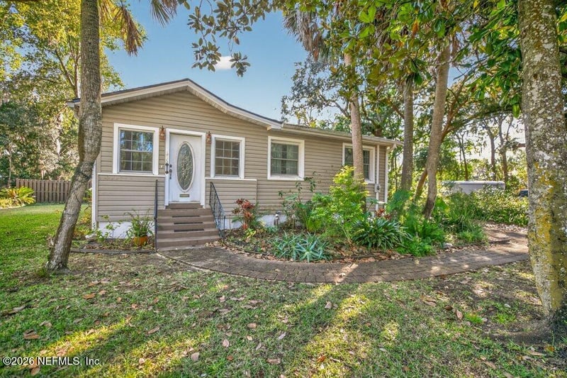 1636 Lower 4th Ave, Jacksonville Beach, FL 32250