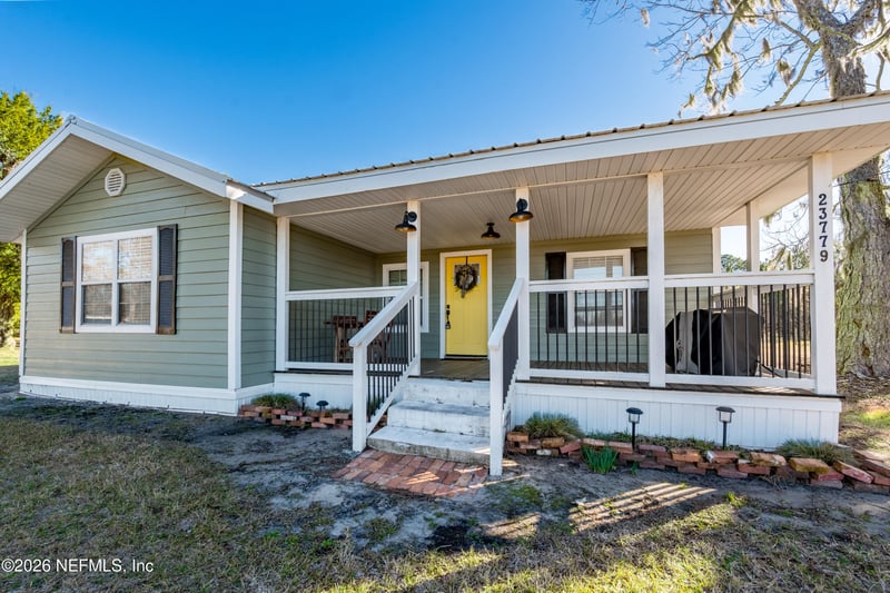 23779 225a County Road, Lawtey, FL 32058