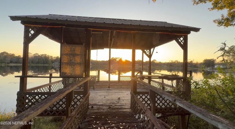 169 Jewel Ave, Interlachen, FL 32148