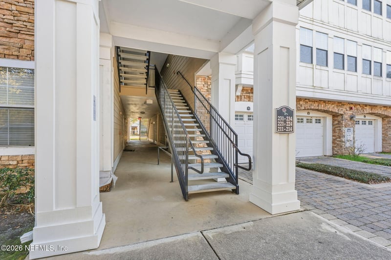 8550 Touchton Rd #212, Jacksonville, FL 32216