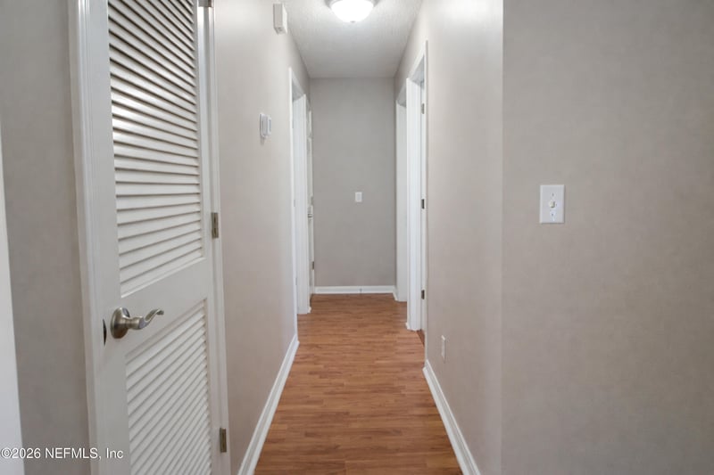 8226 Lake Woodbourne Dr, Jacksonville, FL 32217