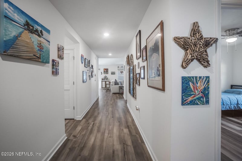 402 Red Dahlia Ln, Jacksonville, FL 32218