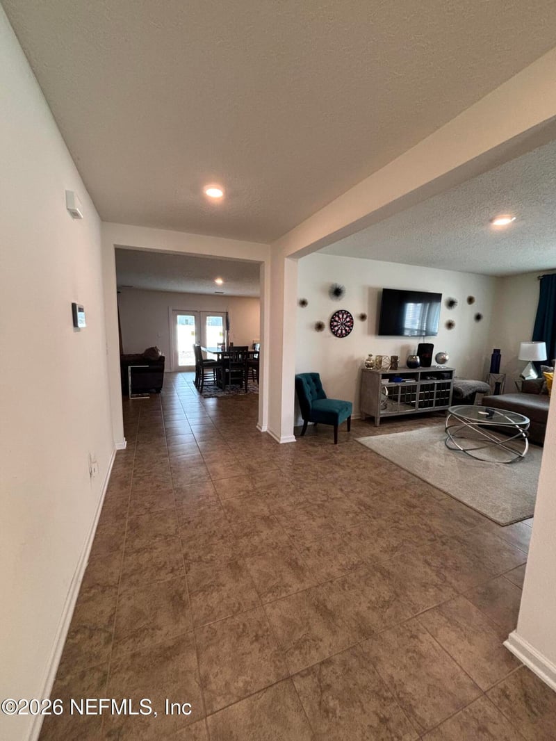 8280 Fouraker Forest Rd, Jacksonville, FL 32221