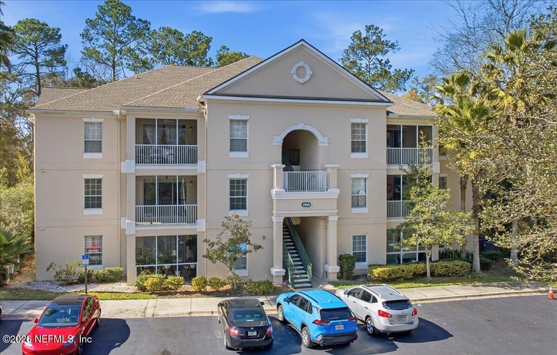 8601 Beach Blvd #206, Jacksonville, FL 32216