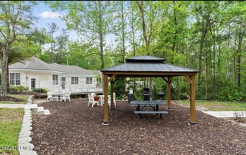 8601 Beach Blvd #206, Jacksonville, FL 32216