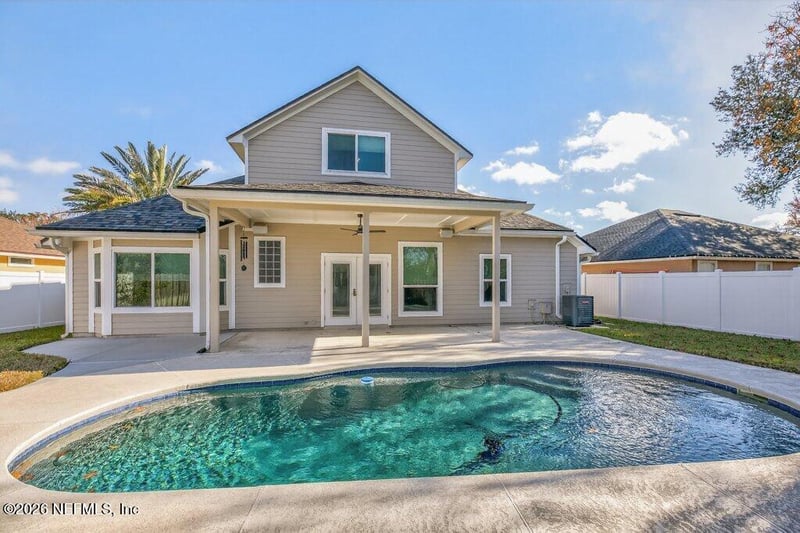 1218 Waterfall Dr, Jacksonville, FL 32225