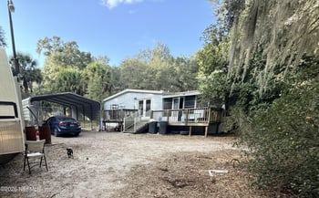 123 Killian Dr, Hawthorne, FL 32640