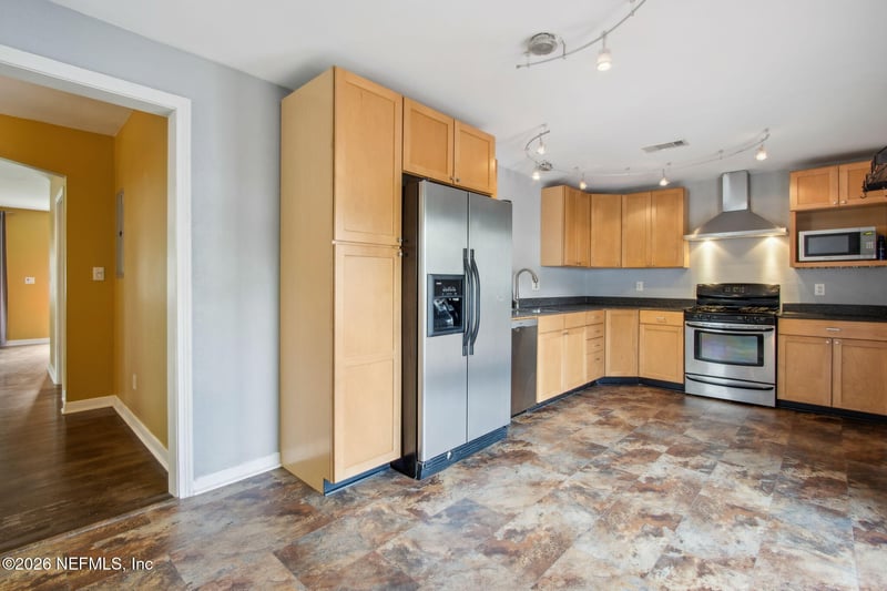 4649 Cambridge Rd, Jacksonville, FL 32210