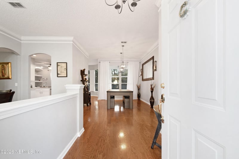 129 Elmwood Dr, St Johns, FL 32259