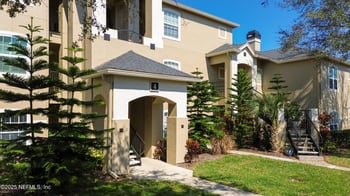 1701 The Greens Way #424, Jacksonville Beach, FL 32250
