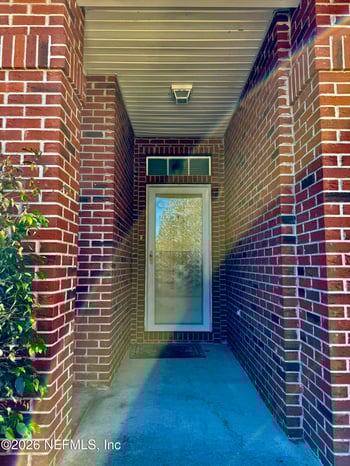 992 Hyannis Port Dr, Jacksonville, FL 32225