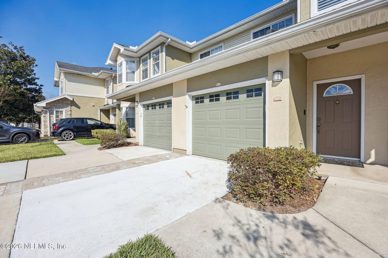 3750 Silver Bluff Blvd #605, Orange Park, FL 32065