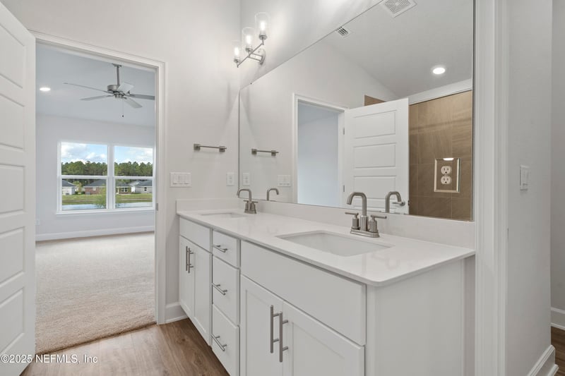 3358 Meadow Ridge Pl, Green Cove Springs, FL 32043