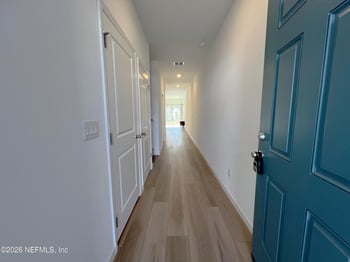 585 Holly Lakes Dr, Orange Park, FL 32073