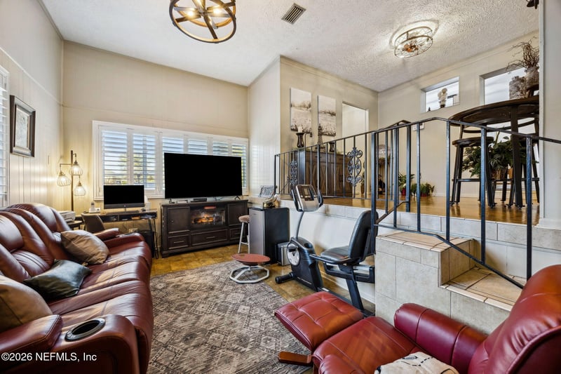 3330 Lansdell Dr, Jacksonville, FL 32208