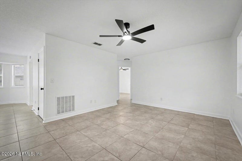 20 Vermont Ave, Green Cove Springs, FL 32043