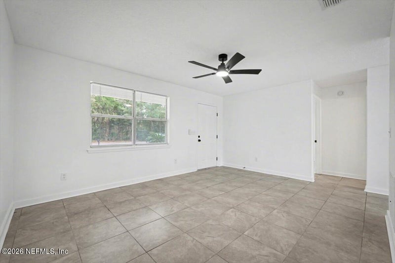 20 Vermont Ave, Green Cove Springs, FL 32043